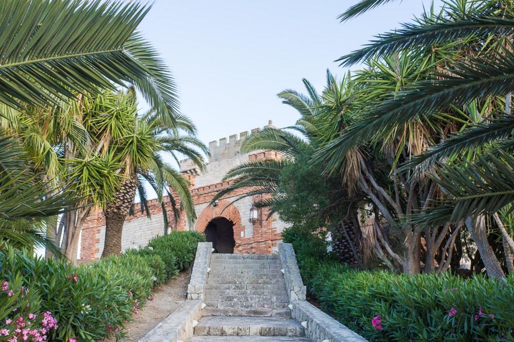 Hotel Castello Di Falconara Licata Exterior foto